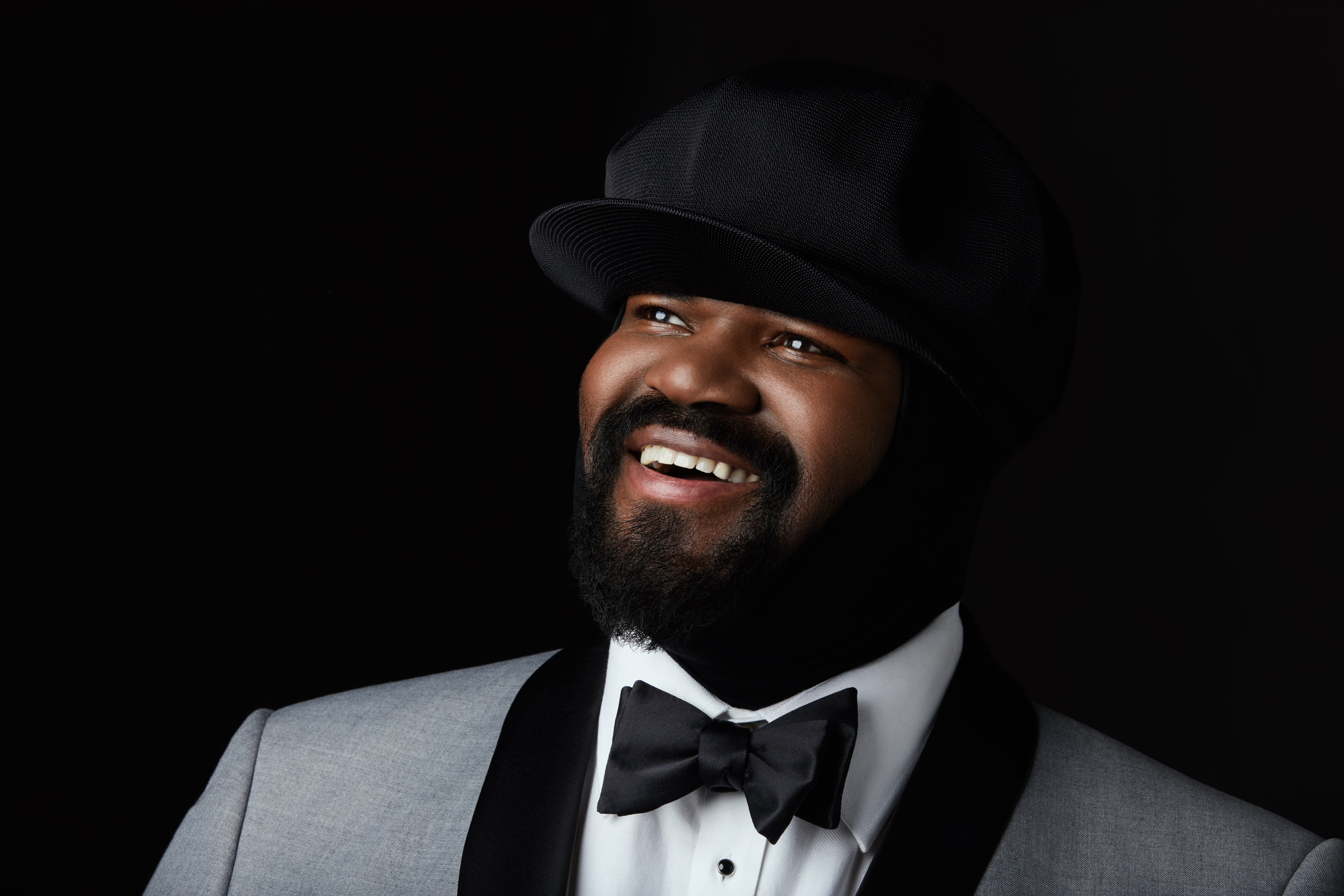 Americký zpěvák Gregory Porter vydal nové album a ohlásil koncert v